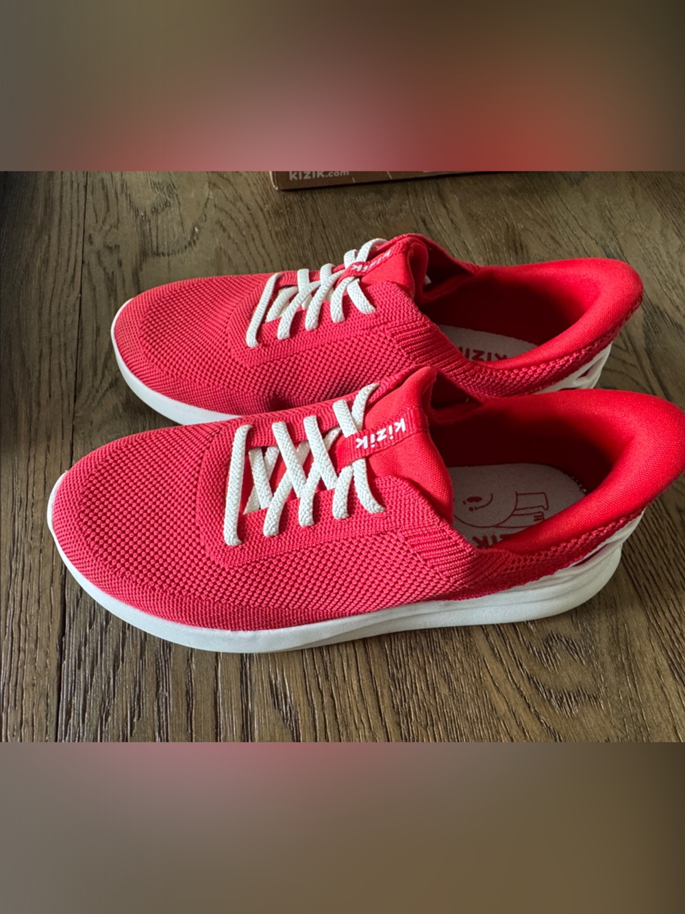 Kizik Athens Red kids Slip-On Sneakers
